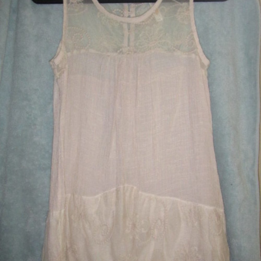 Ivory and Lace Adiva top